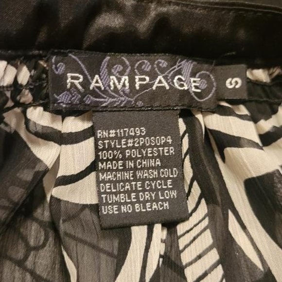 Rampage Chiffon and Satin Blouse - Picture 7 of 10